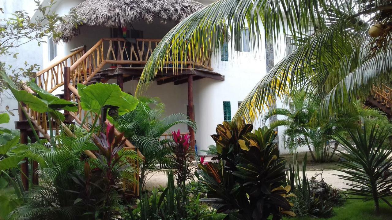 Zamunda Garden View Hotel Tulum Exterior foto